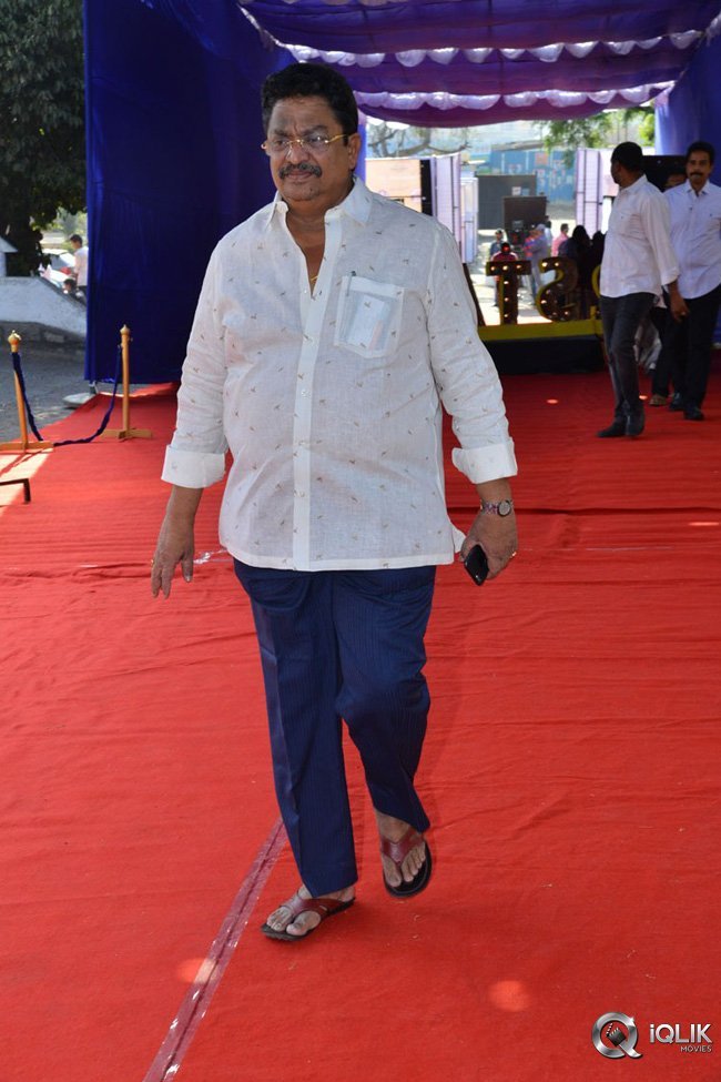 2-States-Movie-Opening